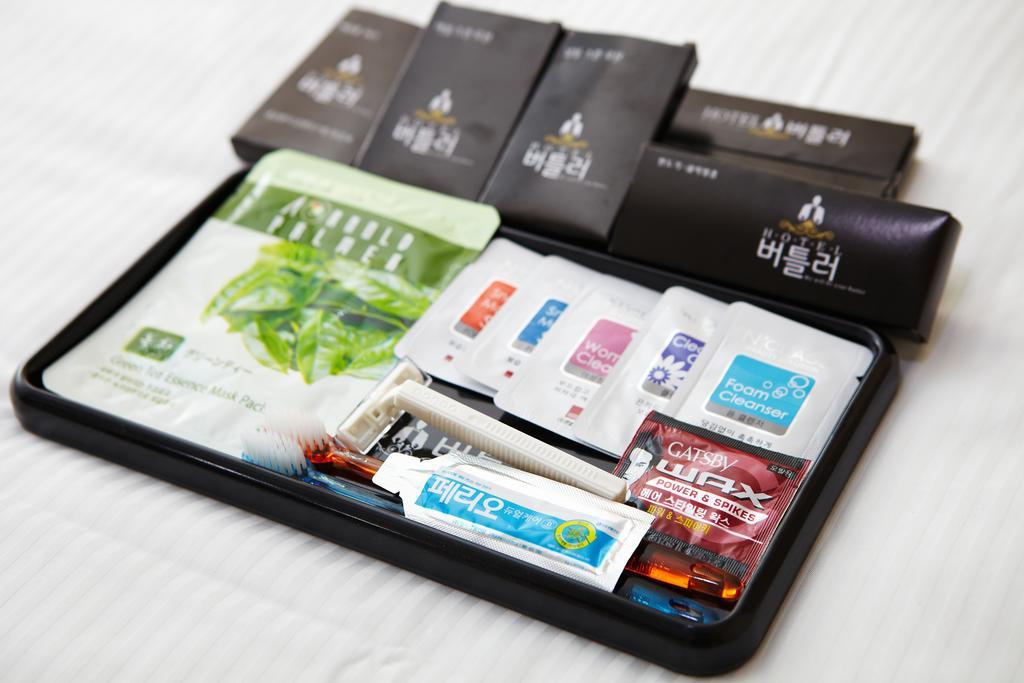 Hotel Butler Suwon Bagian luar foto