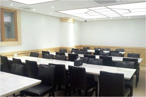 Hotel Butler Suwon Bagian luar foto
